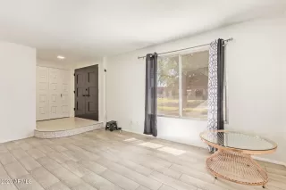 Photo #2: 6903458 Listing 