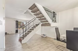 Photo #4: 6903458 Listing 