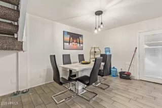 Photo #5: 6903458 Listing 