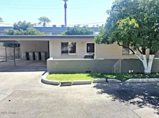 Click for more information on MLS # 6903604 : 1219 E COLTER STREET#10 More Details about MLS # 6903604 : 1219 E COLTER STREET#10