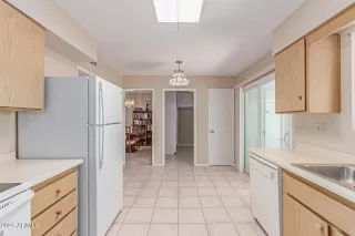 Photo #6: 6903966 Listing 