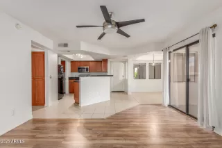 Photo #5: 6904294 Listing 