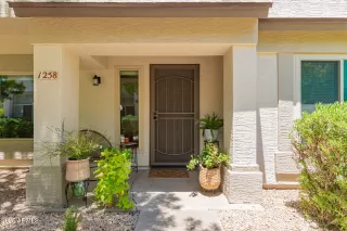 Photo #4: 6904313 Listing 