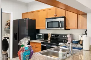 Photo #1: 6904403 Listing 