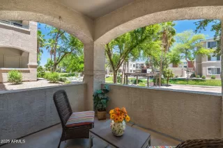 Photo #5: 6904403 Listing 