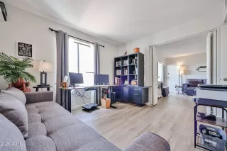 Photo #2: 6904811 Listing 