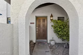 Photo #2: 6904830 Listing 