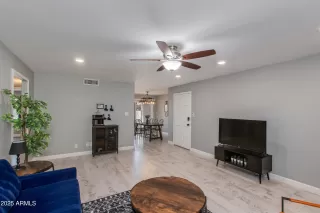 Photo #2: 6904865 Listing