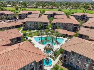 Photo #6: 6905438 Listing 