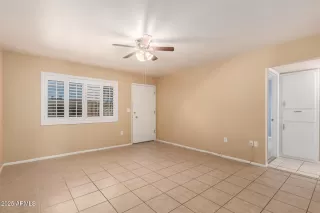 Photo #4: 6905466 Listing 