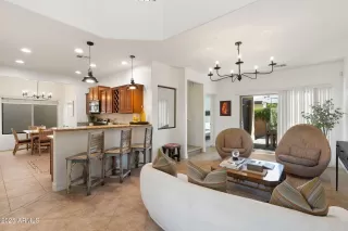 Photo #1: 6905645 Listing