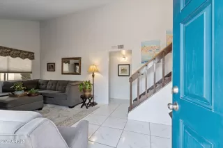 Photo #2: 6905764 Listing 