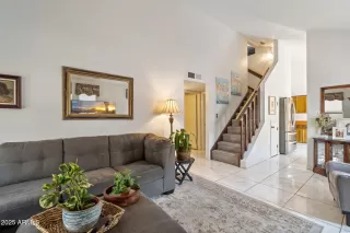 Photo #4: 6905764 Listing 