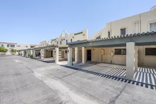 Photo #2: 6905799 Listing 