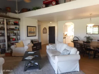 Photo #3: 6905857 Listing 