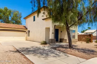 Photo #3: 6906128 Listing