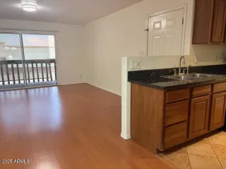 Photo #1: 6906205 Listing 