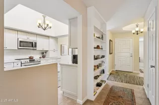 Photo #3: 6906239 Listing 