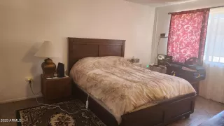 Photo #3: 6906289 Listing