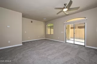 Photo #4: 6906373 Listing 