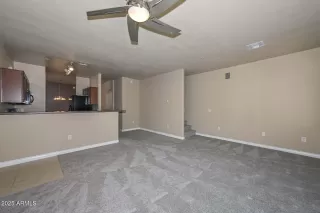 Photo #5: 6906373 Listing 