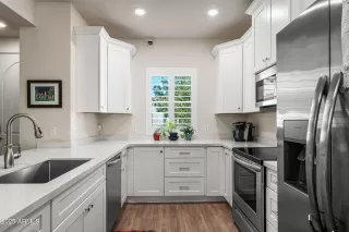 Photo #4: 6906937 Listing 