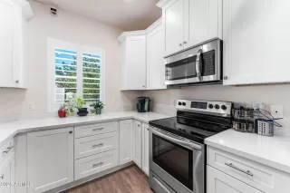 Photo #5: 6906937 Listing 