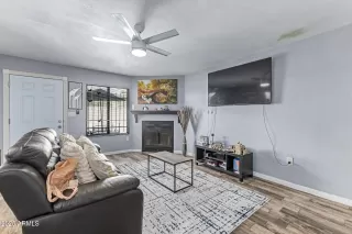 Photo #4: 6906969 Listing 