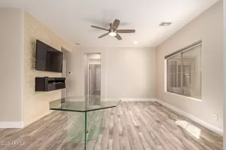 Photo #3: 6906987 Listing