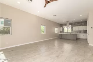 Photo #5: 6907012 Listing 