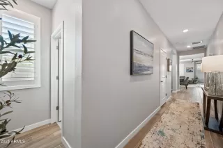 Photo #5: 6907234 Listing 