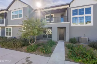 Photo #2: 6907490 Listing