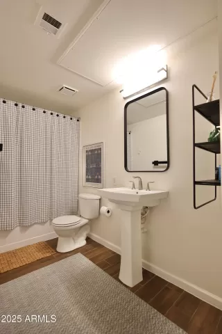 Photo #4: 6907510 Listing 