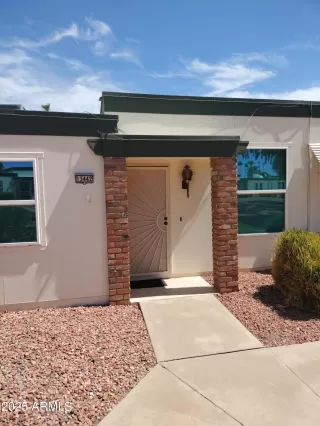 Photo #3: 6907608 Listing 