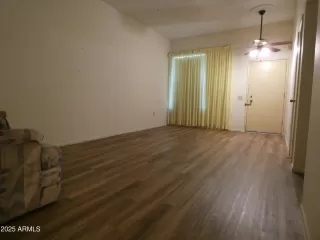 Photo #6: 6907608 Listing 