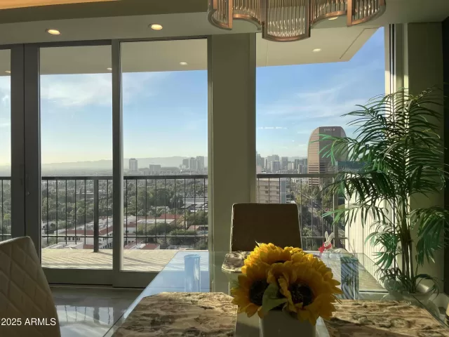 MLS: 6907689 Condo For Sale