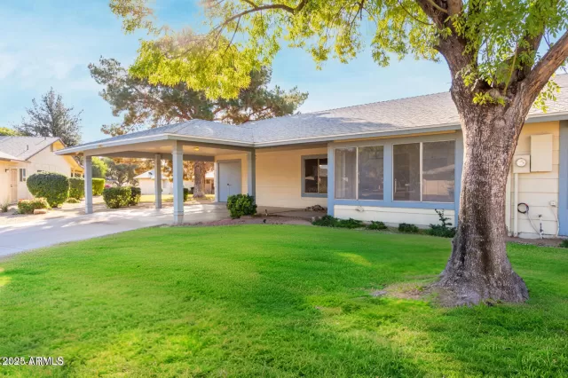 MLS: 6907749 Condo For Sale