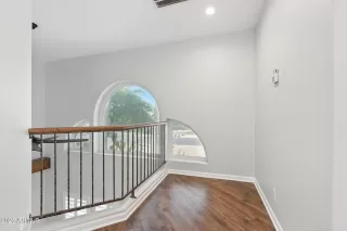 Photo #3: 6907891 Listing 