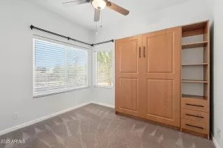 Photo #6: 6907891 Listing 