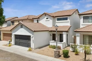 Photo #2: 6907922 Listing