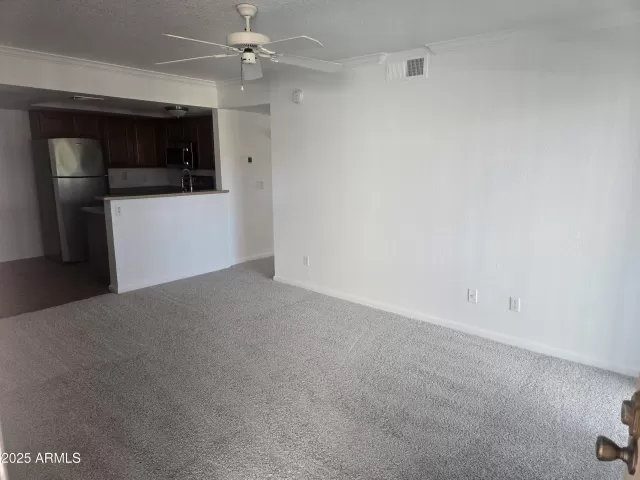 MLS: 6907928 Condo For Sale