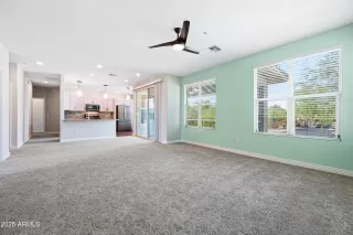 Photo #2: 6908033 Listing 