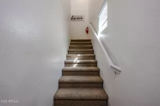 Photo #2: 6908052 Listing