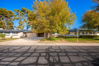 Photo #2: 6908236 Listing 