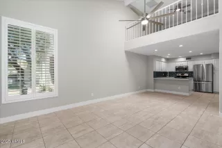 Photo #4: 6908368 Listing