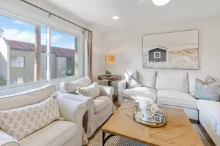 Photo #5: 6908438 Listing 