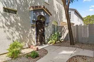 Photo #1: 6908499 Listing 