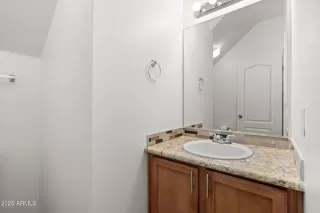 Photo #6: 6908499 Listing 