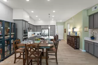 Photo #5: 6908691 Listing 