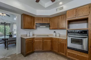 Photo #2: 6908779 Listing 